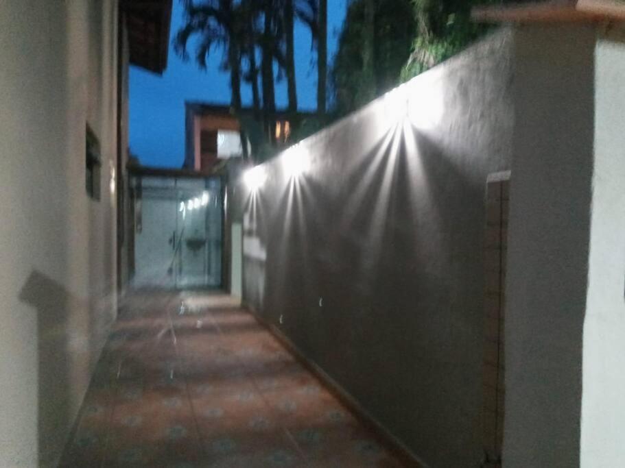 Casa Estilo Minimalista Em Ubatuba Villa Buitenkant foto